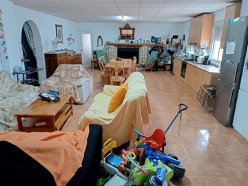 wwhatsapp-image-2025-07-22-at-202036-9-