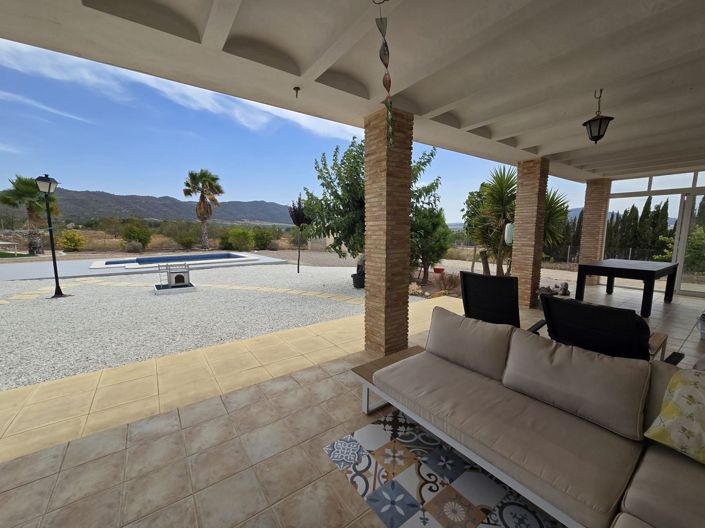 Image No.1-3 Bed Villa for sale
