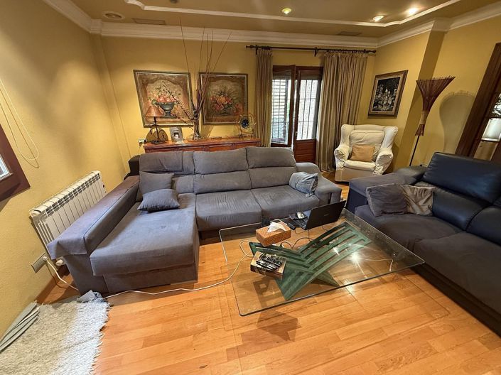 Image No.17-4 Bed Villa for sale