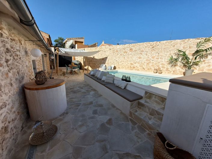 Image No.38-3 Bed Townhouse for sale