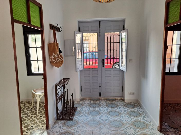 Image No.6-3 Bed Townhouse for sale