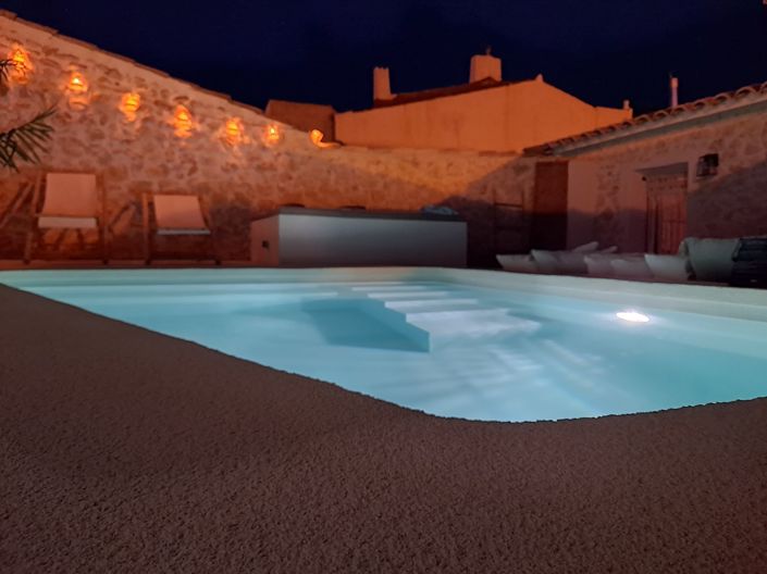 Image No.51-3 Bed Townhouse for sale