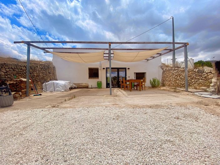 Image No.1-2 Bed Country House for sale