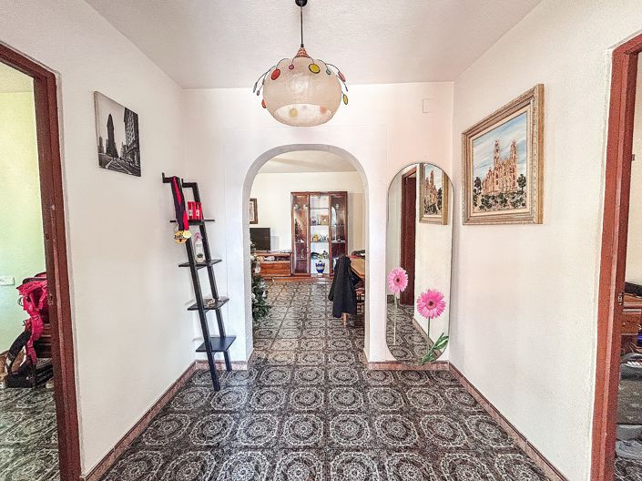 Image No.22-4 Bed Country House for sale