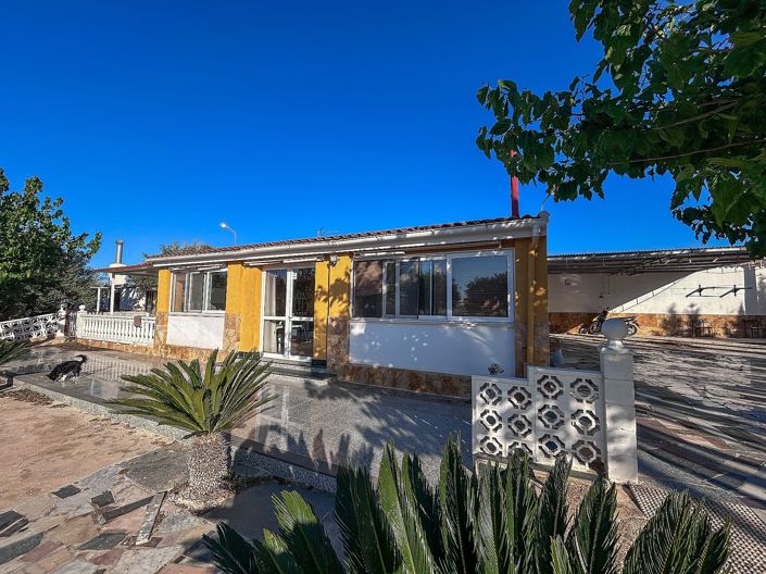 Image No.4-4 Bed Country House for sale