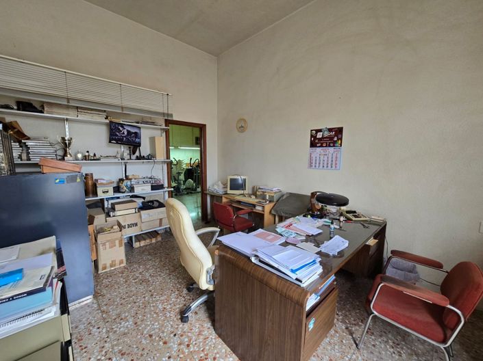 Image No.5-4 Bed Townhouse for sale