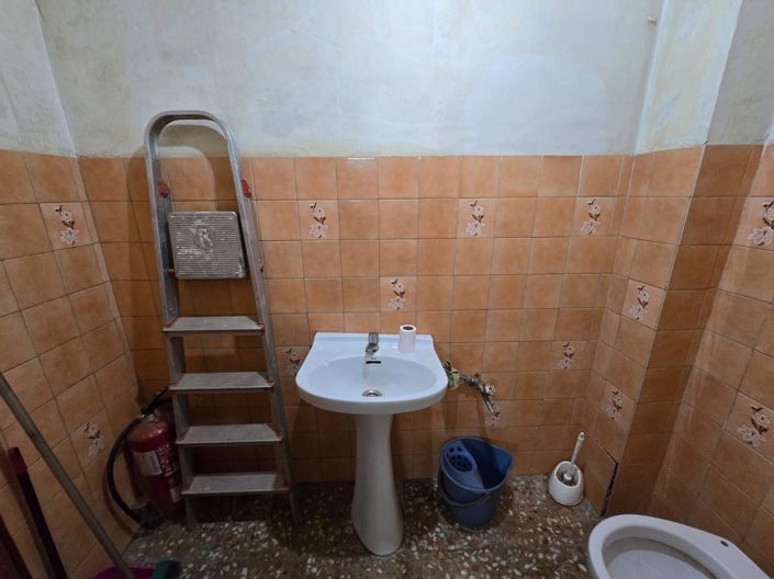 Image No.8-4 Bed Townhouse for sale