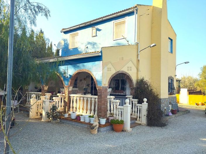 Image No.1-4 Bed Country House for sale