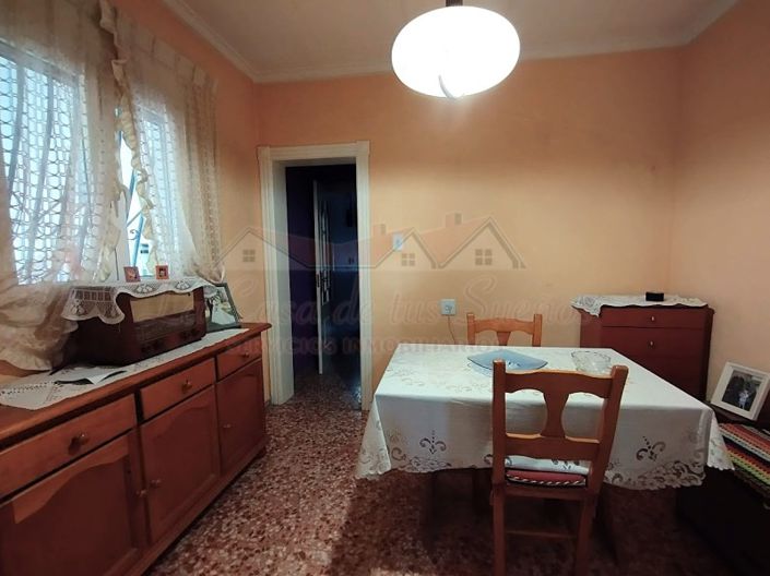 Image No.19-4 Bed Country House for sale