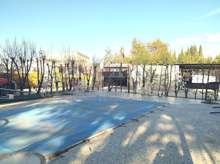 Image No.36-4 Bed Country House for sale