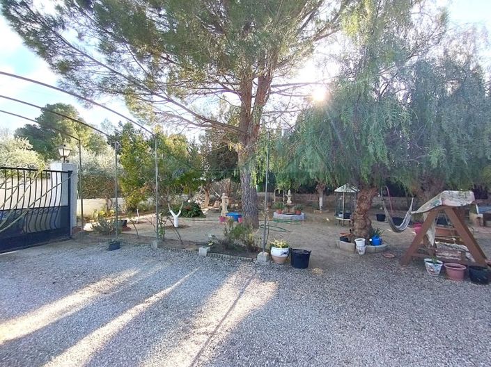 Image No.50-4 Bed Country House for sale