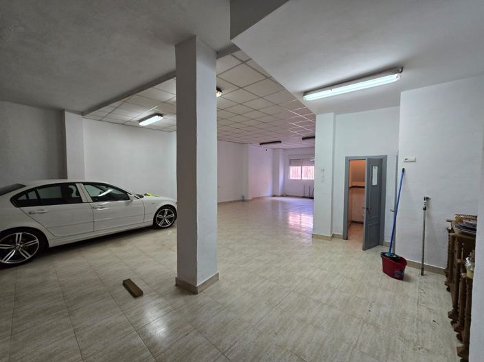 Image No.9-4 Bed Townhouse for sale