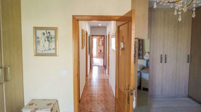 30570-villa-for-sale-in-caudete-1913195-large
