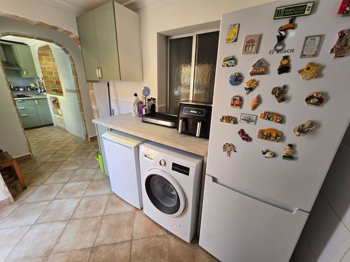 Image No.14-3 Bed Townhouse for sale