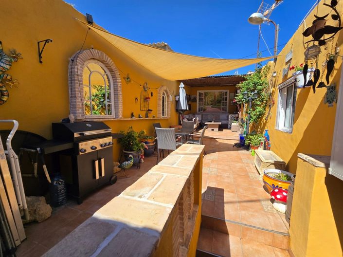 Image No.3-3 Bed Townhouse for sale