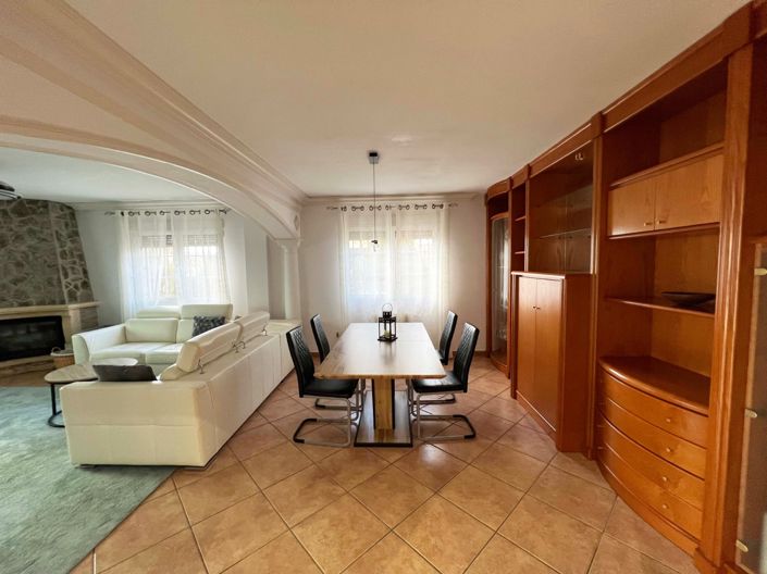 Image No.22-5 Bed Villa for sale