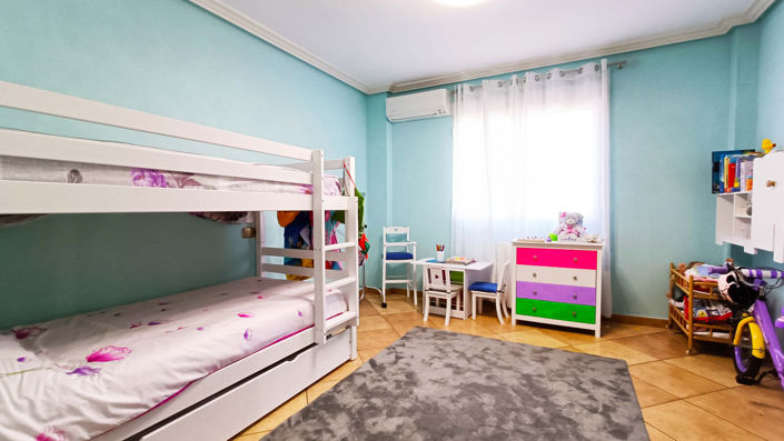 Image No.30-5 Bed Villa for sale