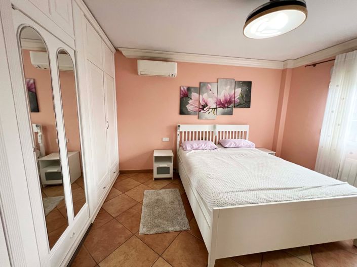 Image No.30-5 Bed Villa for sale