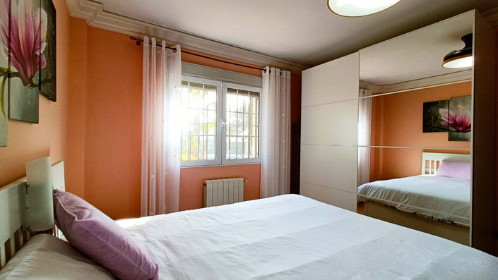 Image No.34-5 Bed Villa for sale