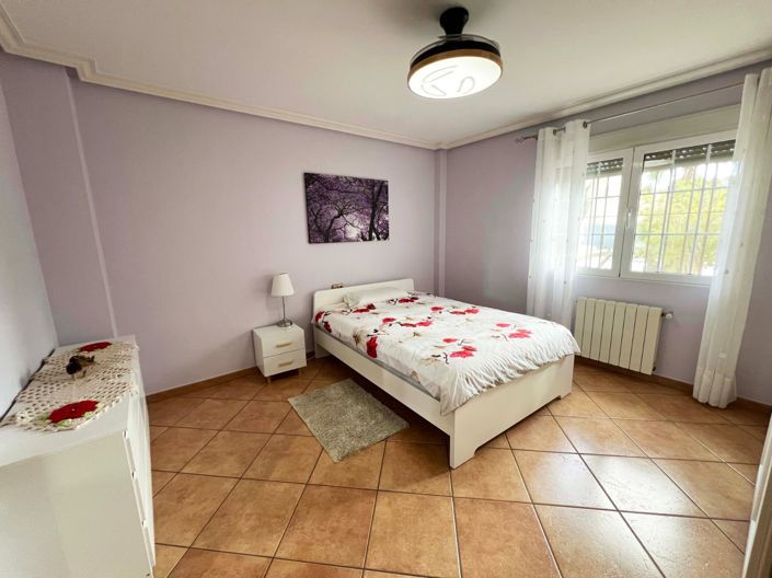 Image No.41-5 Bed Villa for sale