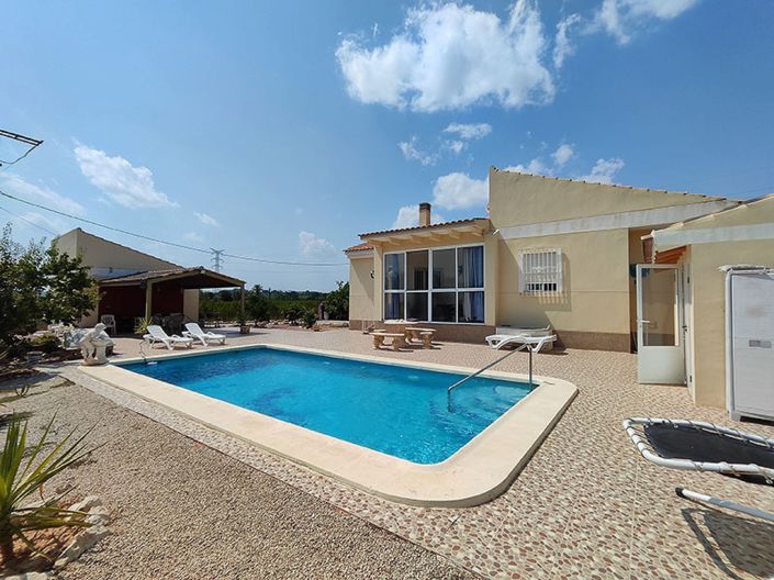 Image No.3-3 Bed Villa for sale