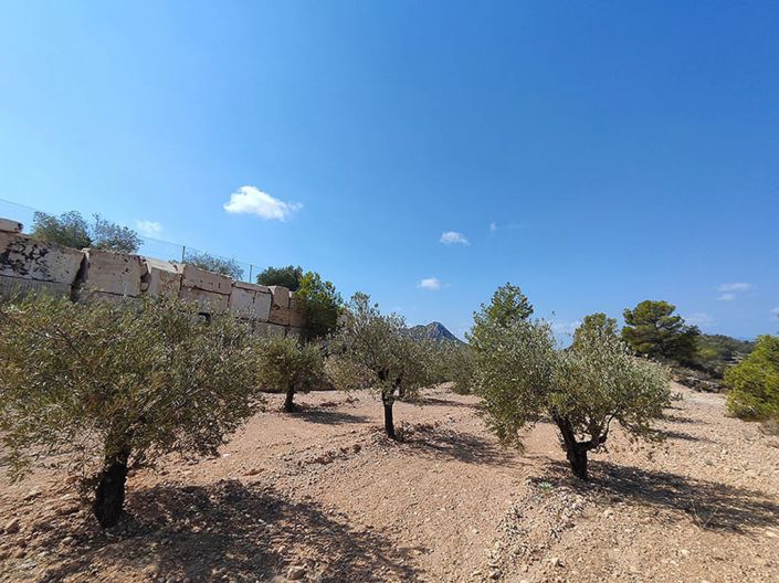 Image No.9-4 Bed Villa for sale