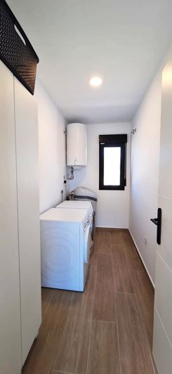 Image No.37-4 Bed Villa for sale