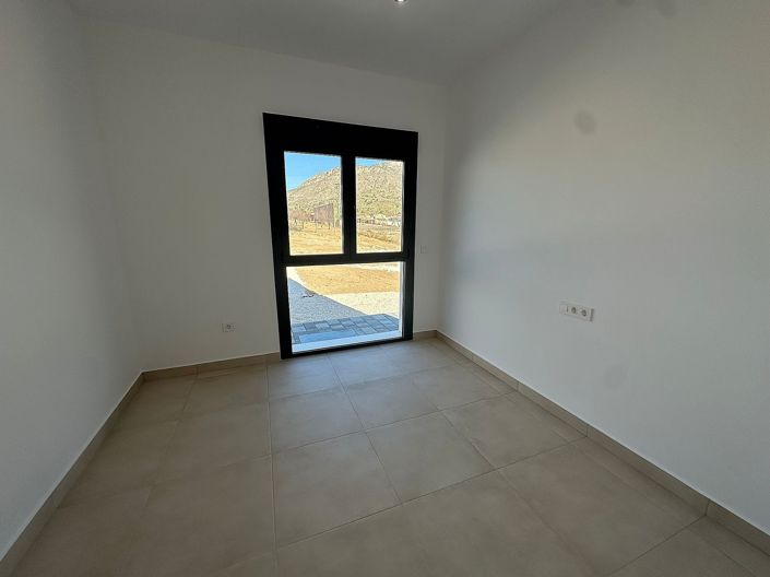 Image No.13-3 Bed Villa for sale