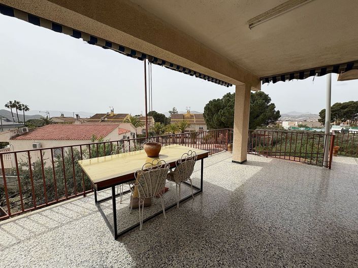 Image No.16-4 Bed Country House for sale