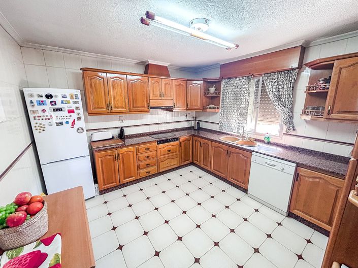 Image No.15-Maison de campagne de 4 chambres à vendre à Sax