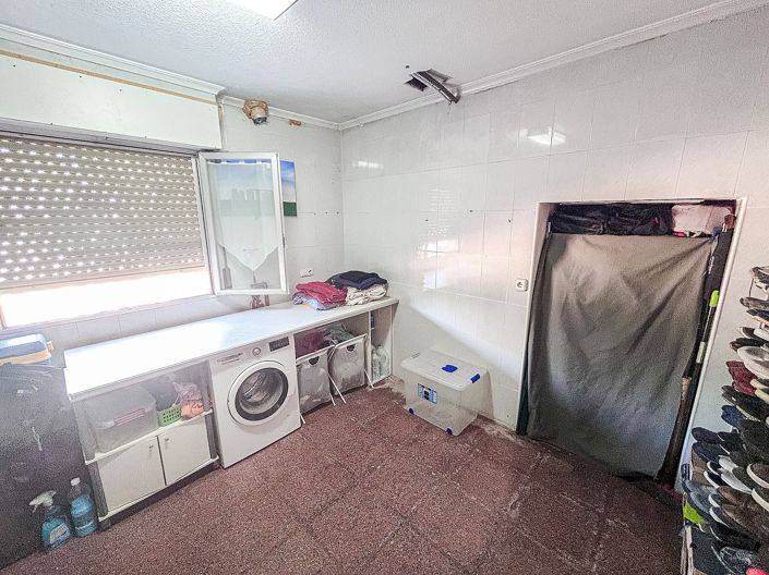 Image No.17-Maison de campagne de 4 chambres à vendre à Sax