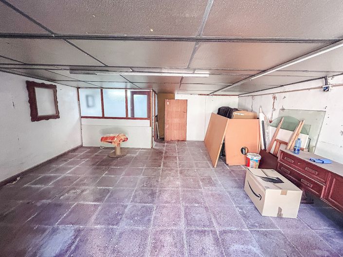 Image No.45-Maison de campagne de 4 chambres à vendre à Sax