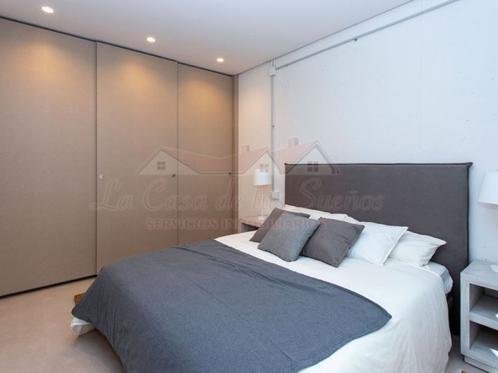 Image No.18-3 Bed Villa for sale