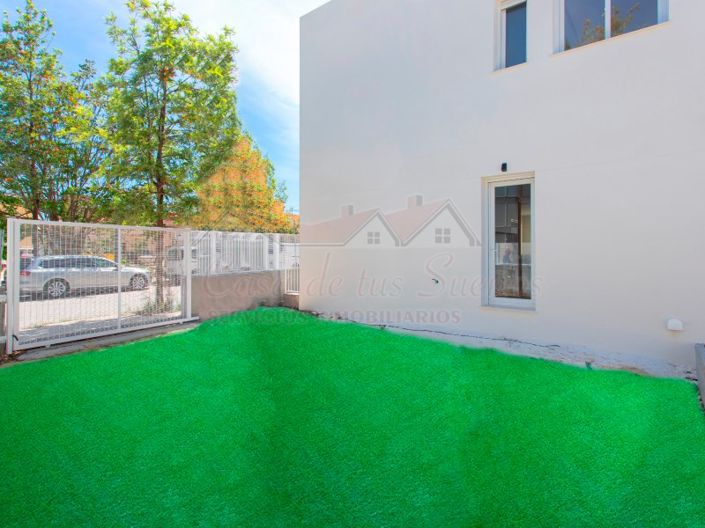 Image No.24-3 Bed Villa for sale