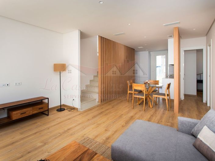 Image No.8-3 Bed Villa for sale