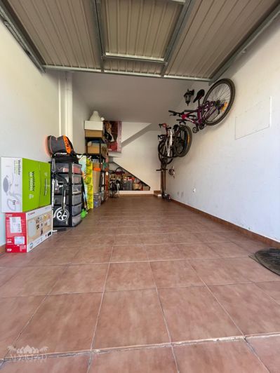 Image No.40-4 Bed Townhouse for sale