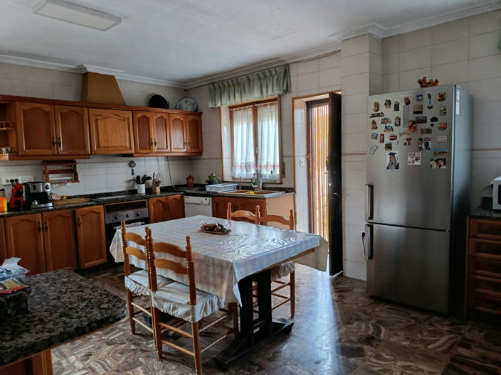 Image No.22-Maison de campagne de 8 chambres à vendre à Monóvar