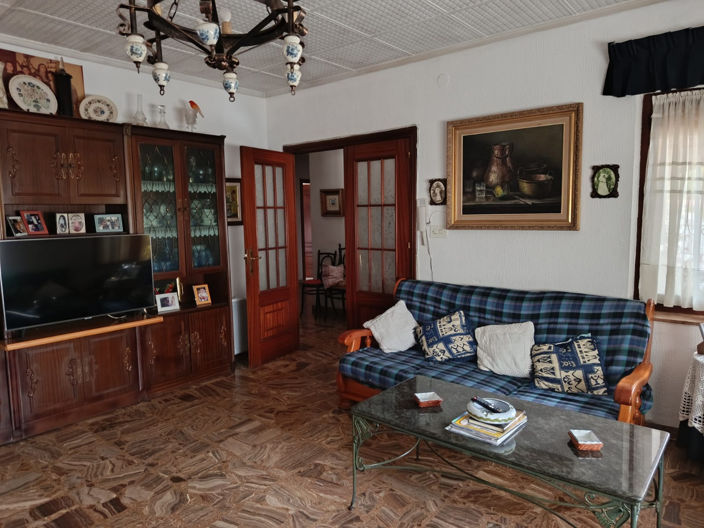 Image No.25-Maison de campagne de 8 chambres à vendre à Monóvar