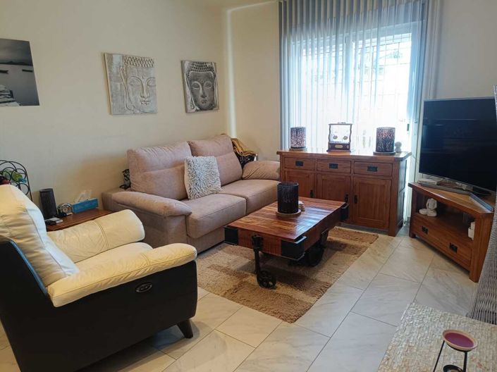 Image No.22-2 Bed Property for sale