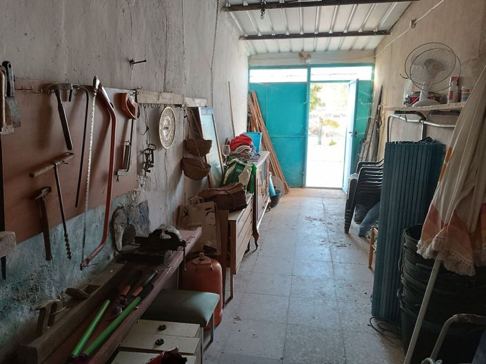 Image No.15-6 Bed Country House for sale