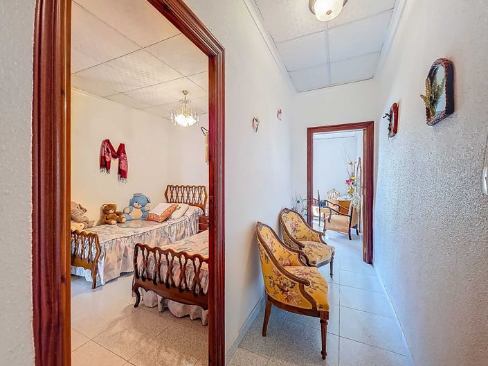 Image No.19-3 Bed Townhouse for sale