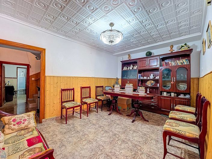 Image No.5-3 Bed Townhouse for sale