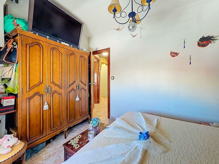 Image No.19-4 Bed Apartment for sale