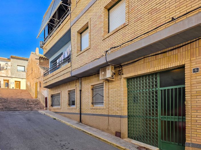 Image No.29-4 Bed Apartment for sale