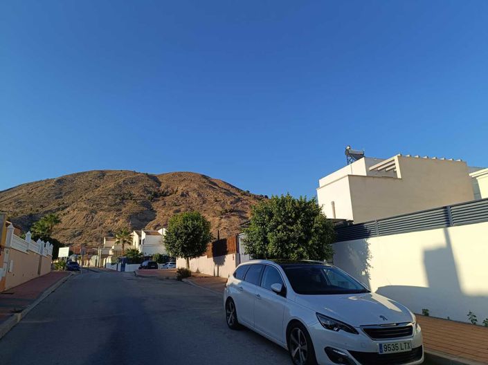 Image No.18-3 Bed Townhouse for sale