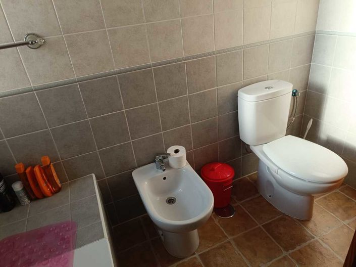 Image No.28-3 Bed Townhouse for sale