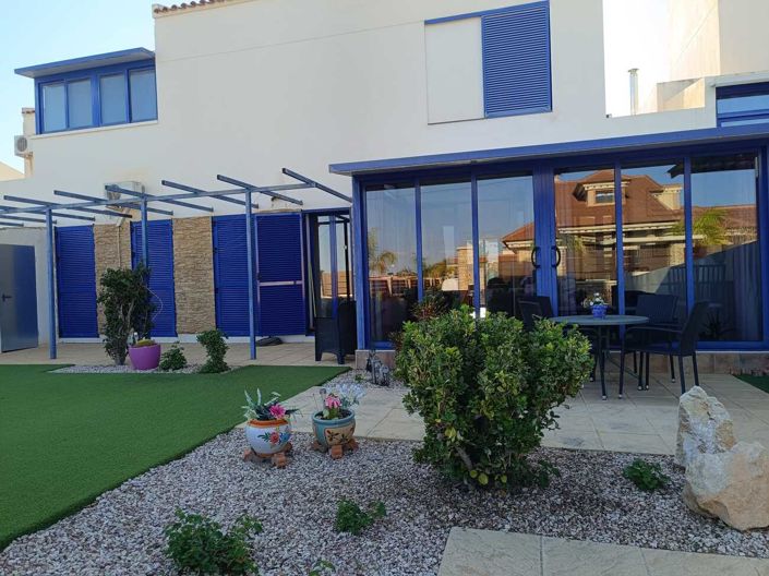 Image No.8-3 Bed Townhouse for sale