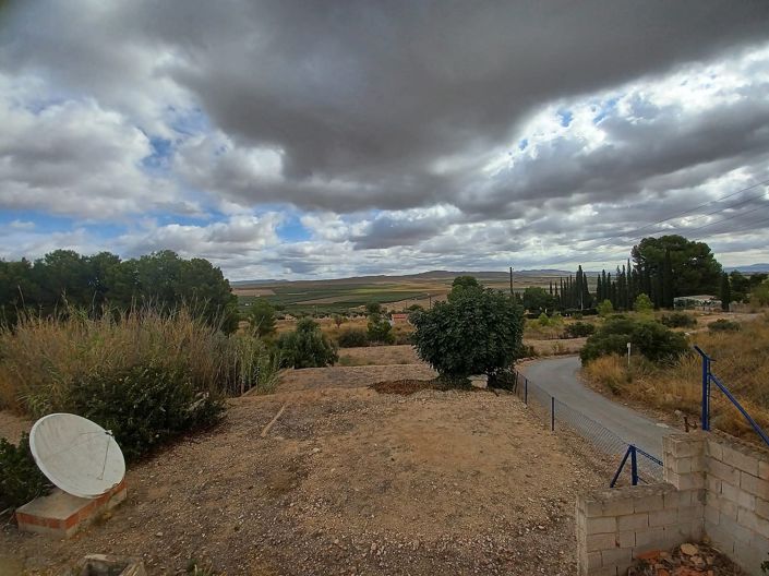 Image No.27-3 Bed Country House for sale