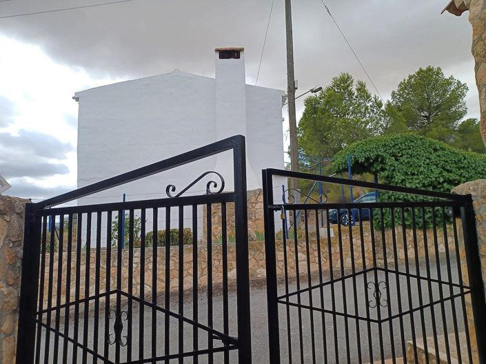 Image No.34-3 Bed Country House for sale