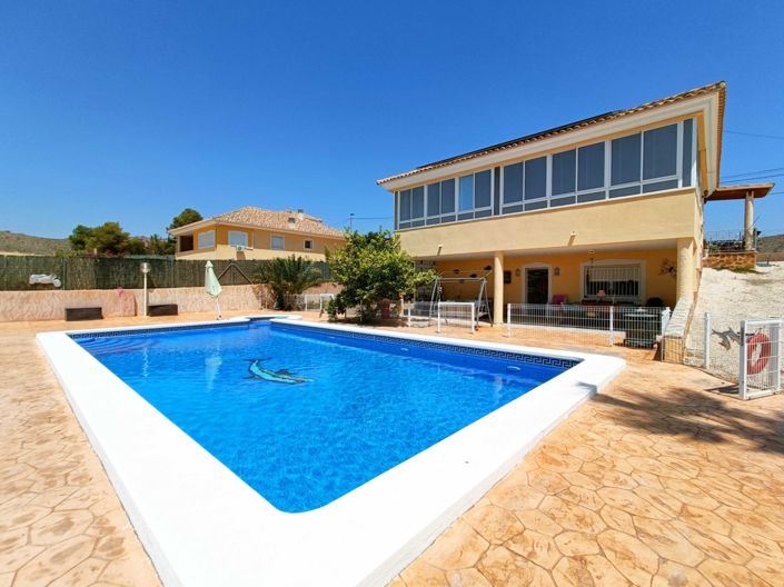 Image No.41-5 Bed Villa for sale